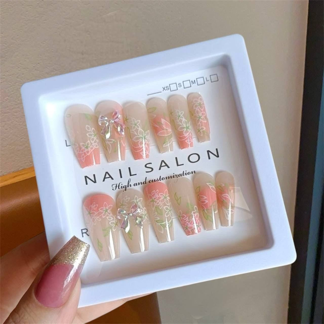 ضوافر فراشه